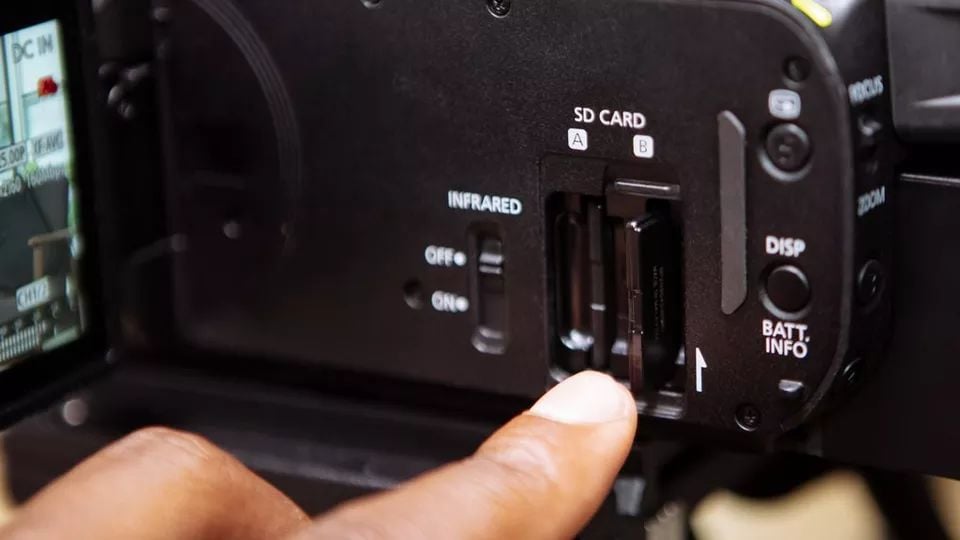 Canon XA60B 4K Profesyonel Kamera
