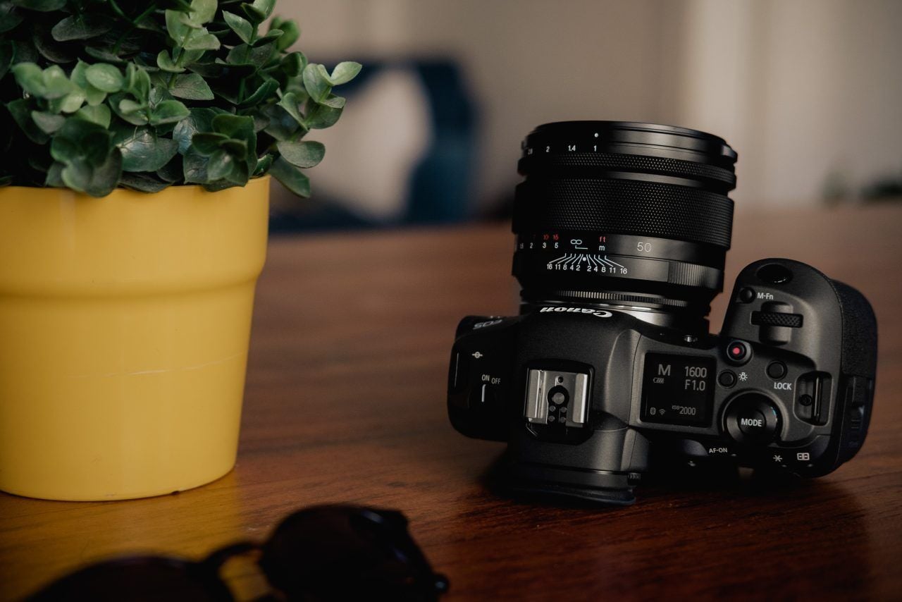 Voigtländer Nokton 50mm F1.0 Aspherical Canon RF Mount Lens
